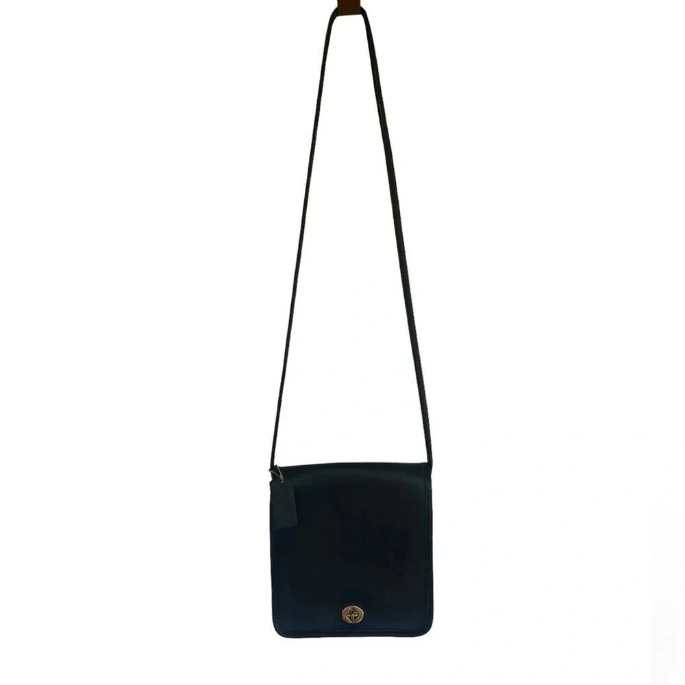 Coach Vintage Black Leather Compact Pouch C4B-9620 - Picture 6 of 16
